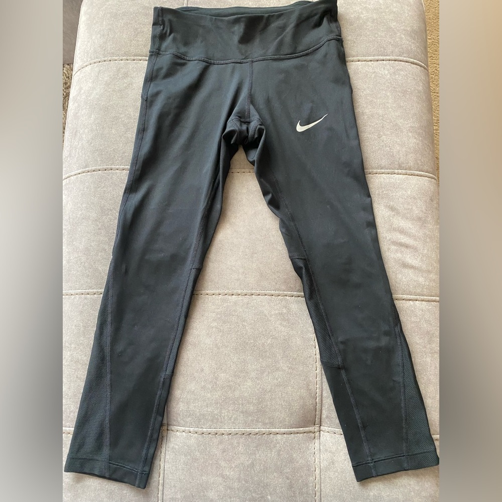 Nike Dri Fit Running tights. Slightly cropped.